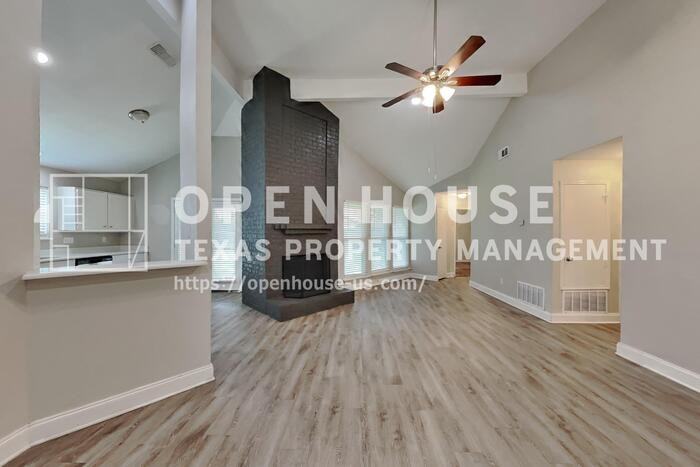 415 Lemon Dr - Photo 5 of 20