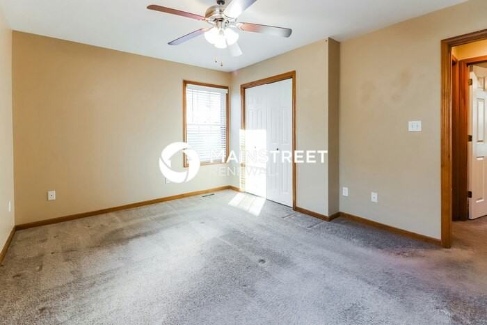 2800 S Whitney Ave - Photo 6 of 16