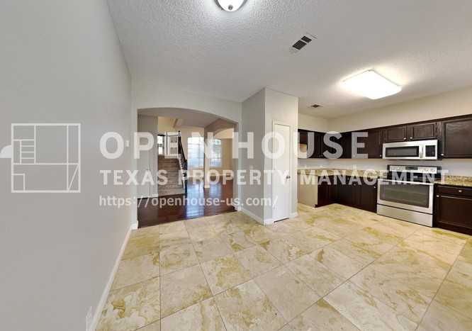 6916 Chateau Dr - Photo 7 of 20