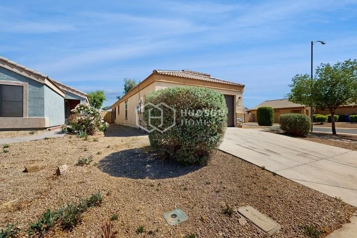 12834 W Sweetwater Ave - Photo 3 of 29