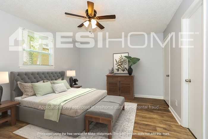 548 Bragg Ave - Photo 7 of 16