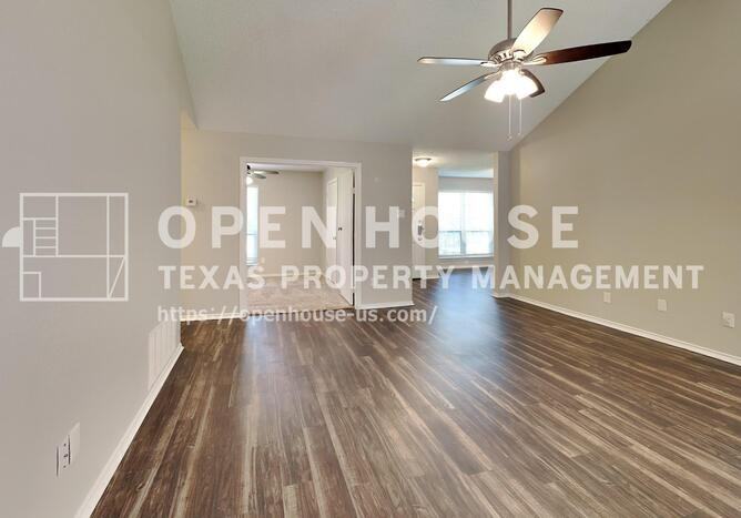 1328 Chicota Dr - Photo 5 of 21