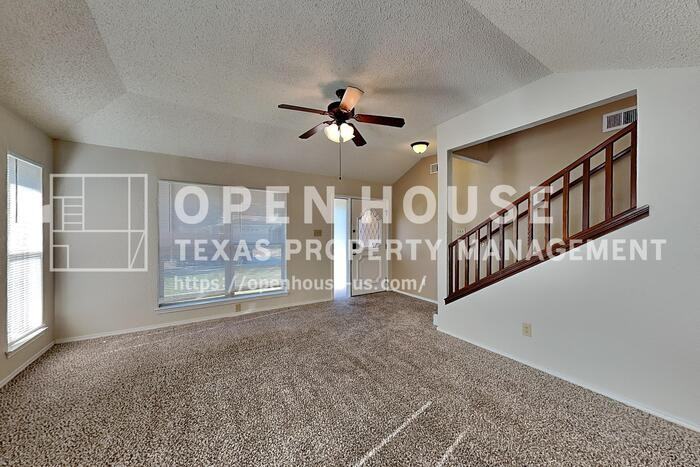 1716 Stoneway Dr - Photo 5 of 20