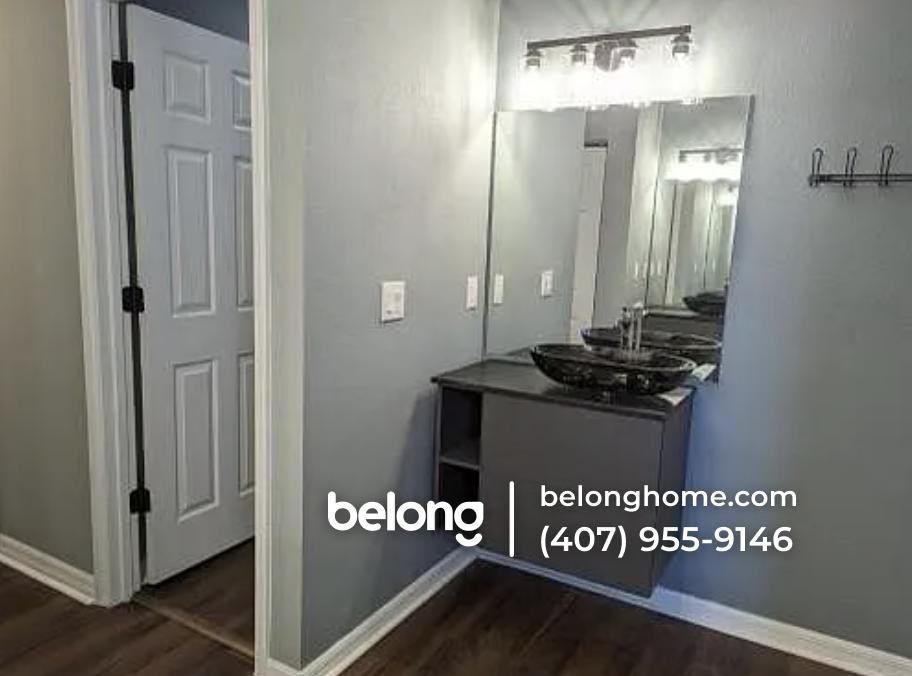 58 Raleigh Dr - Photo 6 of 10