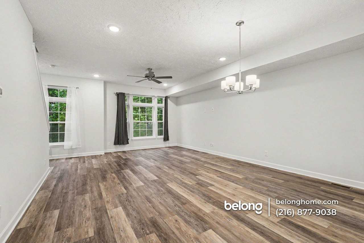 12021 Ashbury Ave - Photo 7 of 16