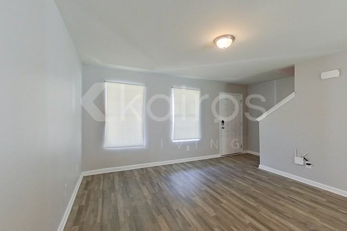 111 Lochwolde Dr - Photo 2 of 25