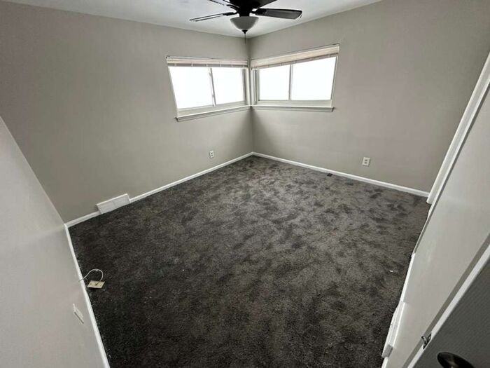 26291 Pinehurst St #291C - Photo 3 of 25