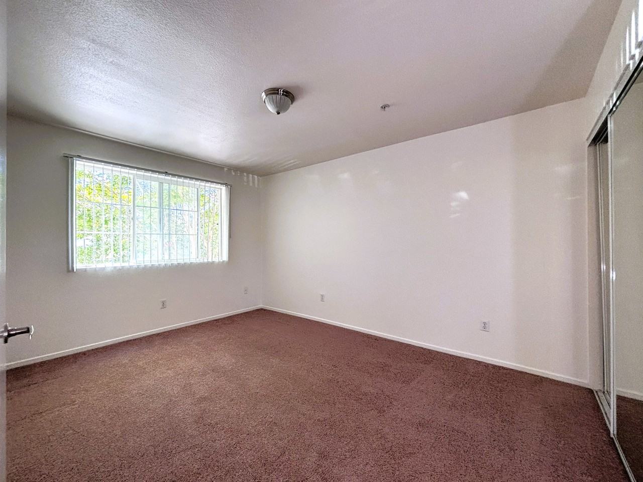 500 South Rancho Santa Fe Road #202 - Photo 6 of 16