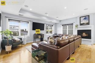 W Broadway #8A - Photo 1 of 1
