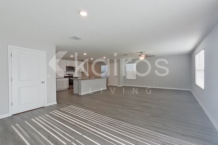 8614 Sw 43rd Ter - Photo 4 of 28