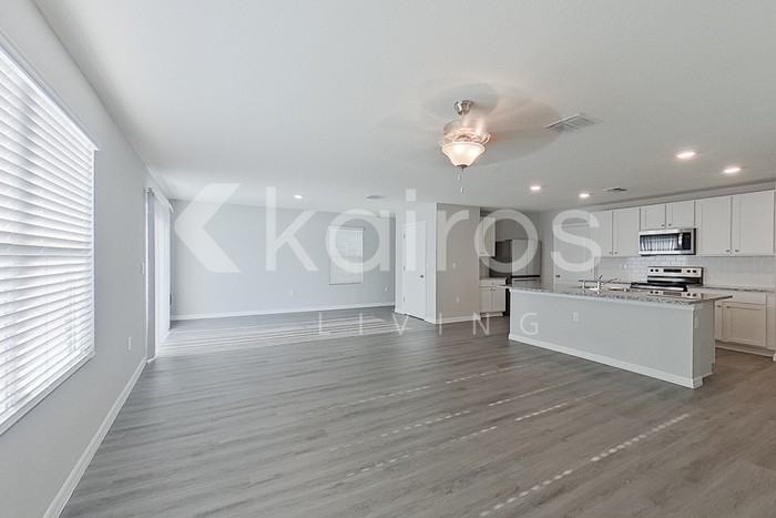 8614 Sw 43rd Ter - Photo 5 of 28