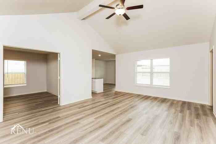 10453 Sweetwater Creek Dr - Photo 6 of 23
