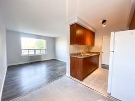 featured image of 127 Scarlett Rd #4
