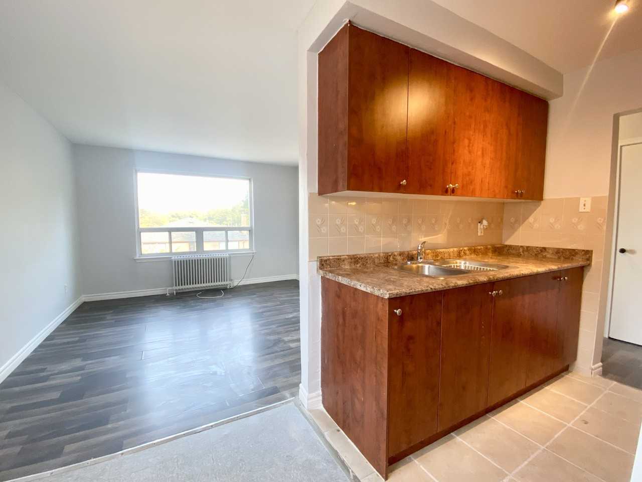 127 Scarlett Rd #4 - Photo 2 of 22
