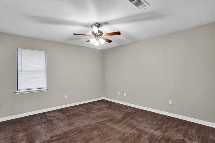 128 Dogwood Cir - Photo 7 of 11