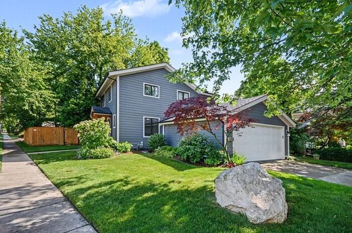 615 Davis Ave - Photo 4 of 28