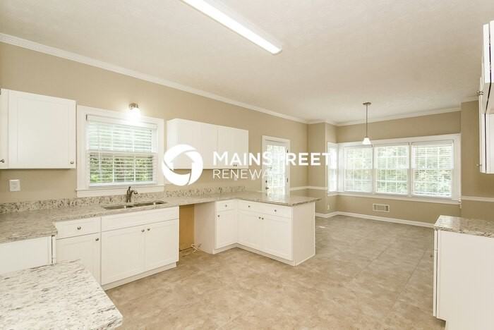 1177 Justin Ln - Photo 7 of 15