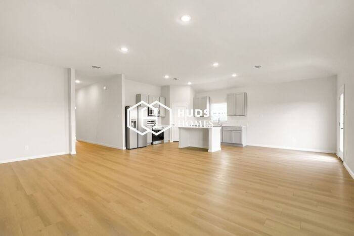 1236 Richards Ranch Rd - Photo 2 of 12