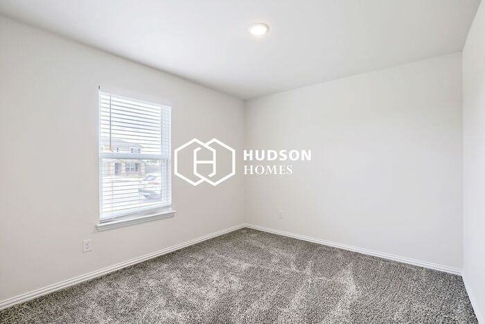 3817 Poteet Ct - Photo 5 of 12