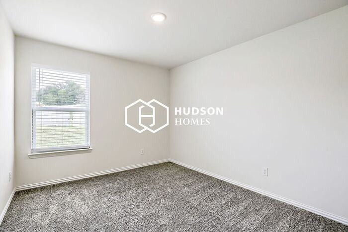 3817 Poteet Ct - Photo 7 of 12