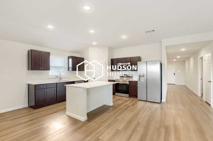 3820 Poteet Ct - Photo 4 of 12