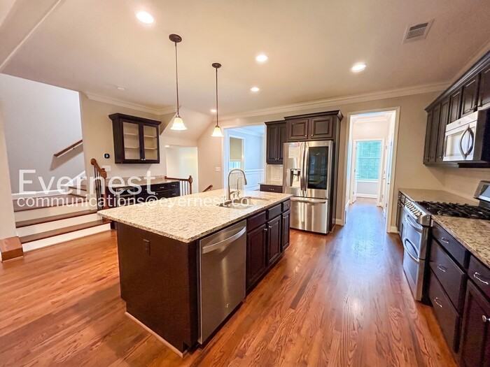 2148 W Village Ln Se - Photo 5 of 39