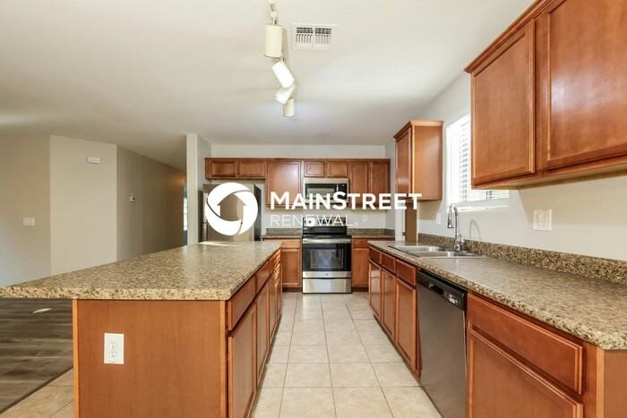 7285 W Glenn Dr - Photo 7 of 16