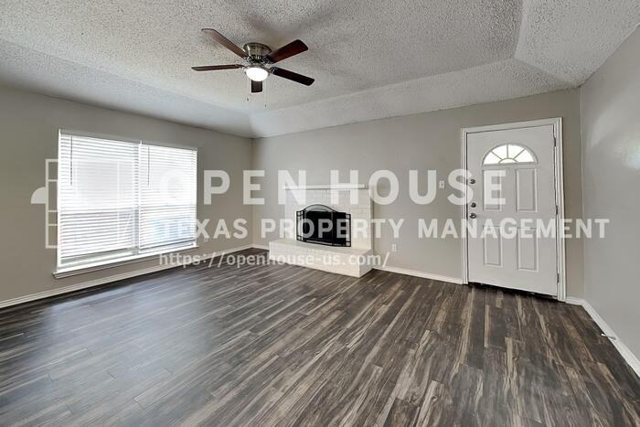 6509 Westridge Dr - Photo 4 of 20