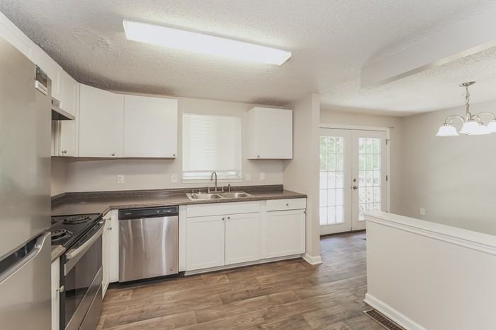 8114 Bald Ridge Dr - Photo 3 of 10