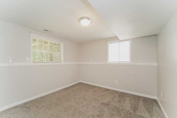 8114 Bald Ridge Dr - Photo 4 of 10