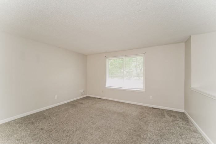 8114 Bald Ridge Dr - Photo 7 of 10