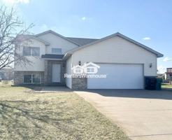 featured image of 605 7th Ave Sw