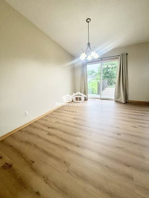 605 7th Ave Sw - Photo 7 of 39