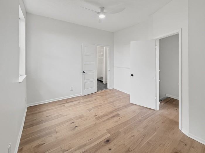 1321 Hermes Ave - Photo 4 of 20