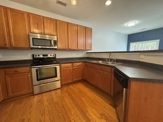 1401 Stone Manor Dr - Photo 6 of 34