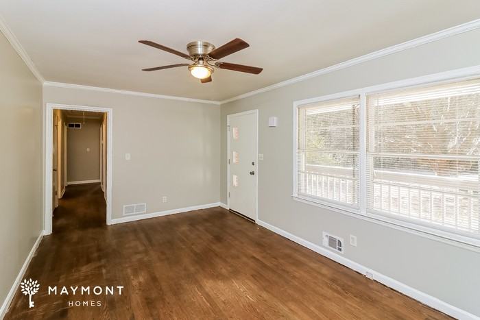4731 Roberta Cir - Photo 5 of 12