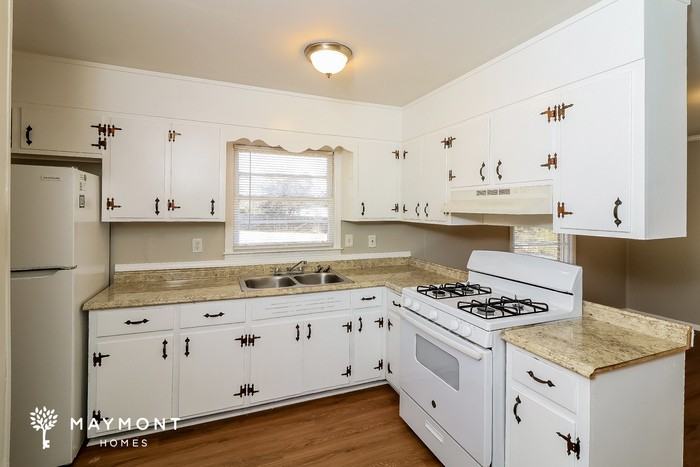 4731 Roberta Cir - Photo 7 of 12