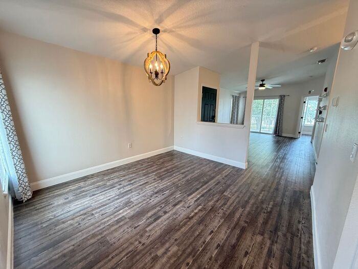 8844 Grand Palms Cir - Photo 5 of 46