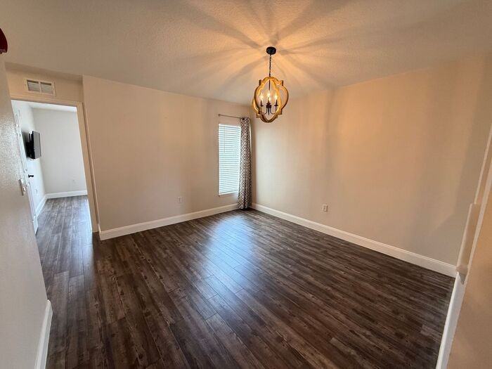 8844 Grand Palms Cir - Photo 6 of 46
