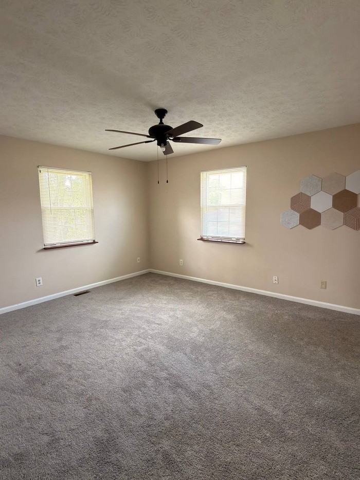7609 Dover Ct #7609 - Photo 5 of 12