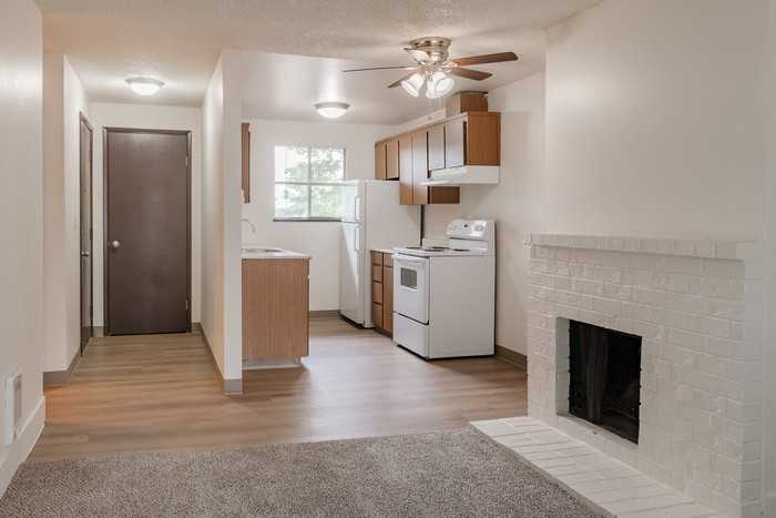 1346 Ne 183rd Ave #1346 - Photo 4 of 16
