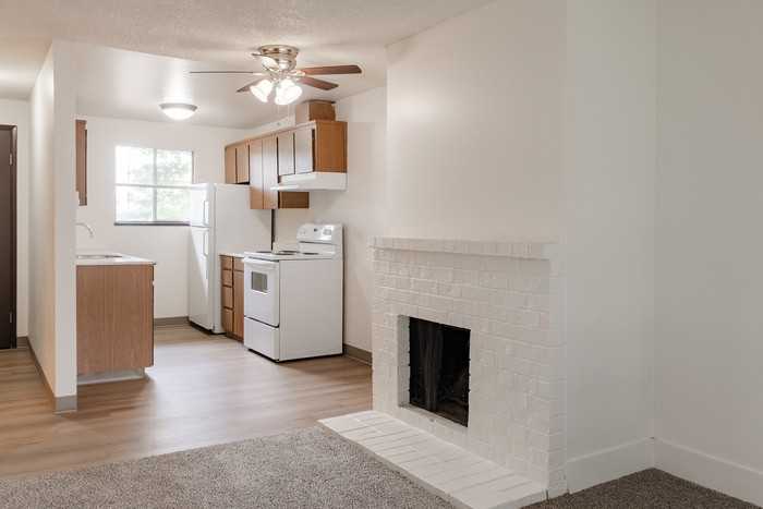 1346 Ne 183rd Ave #1346 - Photo 5 of 16