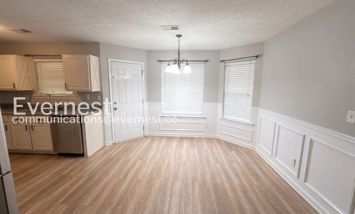 251 Cobblestone Ln - Photo 7 of 35