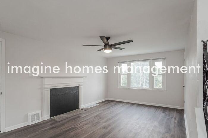 5241 Greenridge Dr - Photo 5 of 16