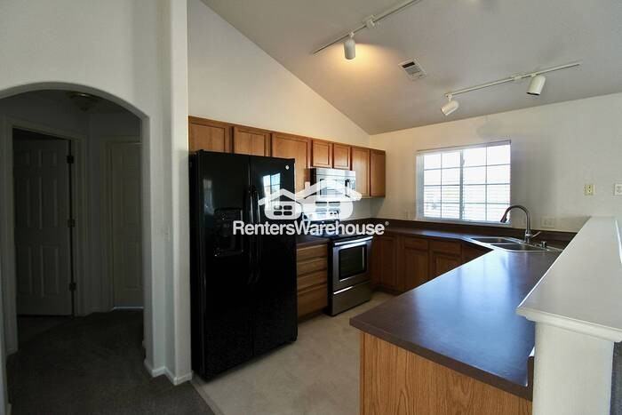 3242 E 103rd Dr #607 - Photo 3 of 15