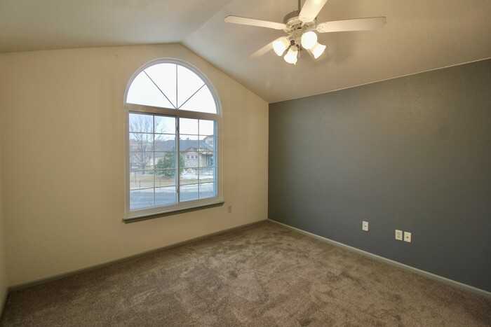 3242 E 103rd Dr #607 - Photo 7 of 15