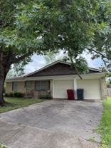 1402 Hillcrest Dr - Photo 1 of 1