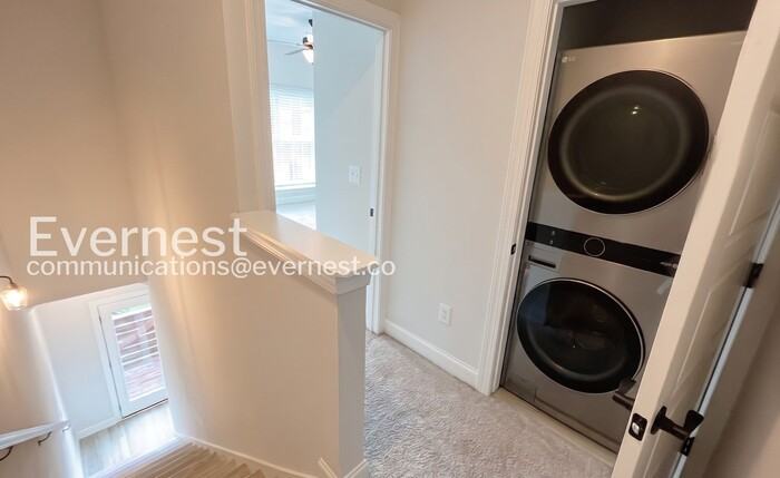 1484 Chatt City Way - Photo 6 of 22