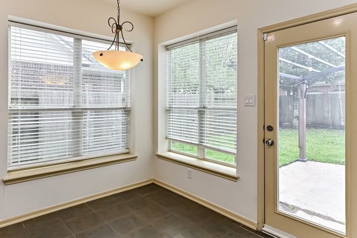 1902 Eden Glen Ln - Photo 7 of 15