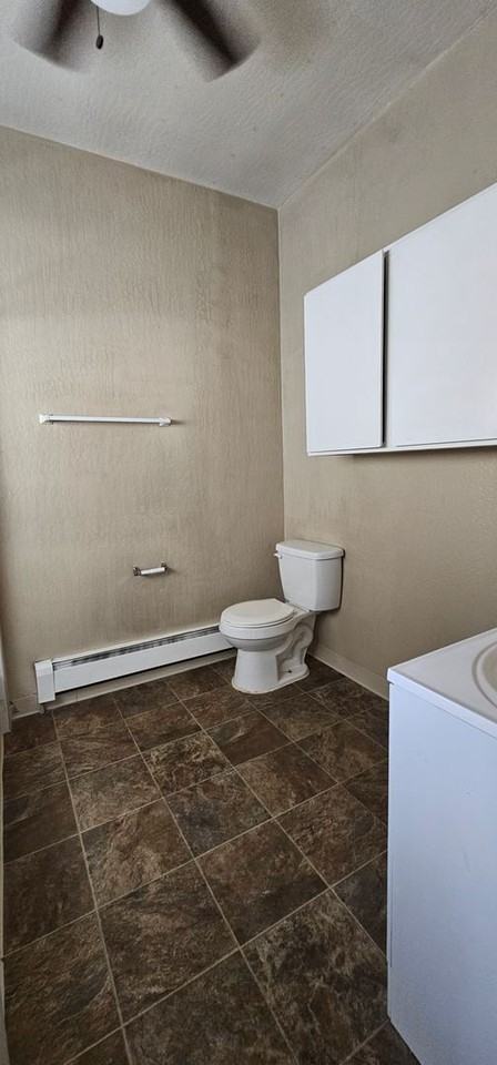 244 Hill St #6 - Photo 6 of 8